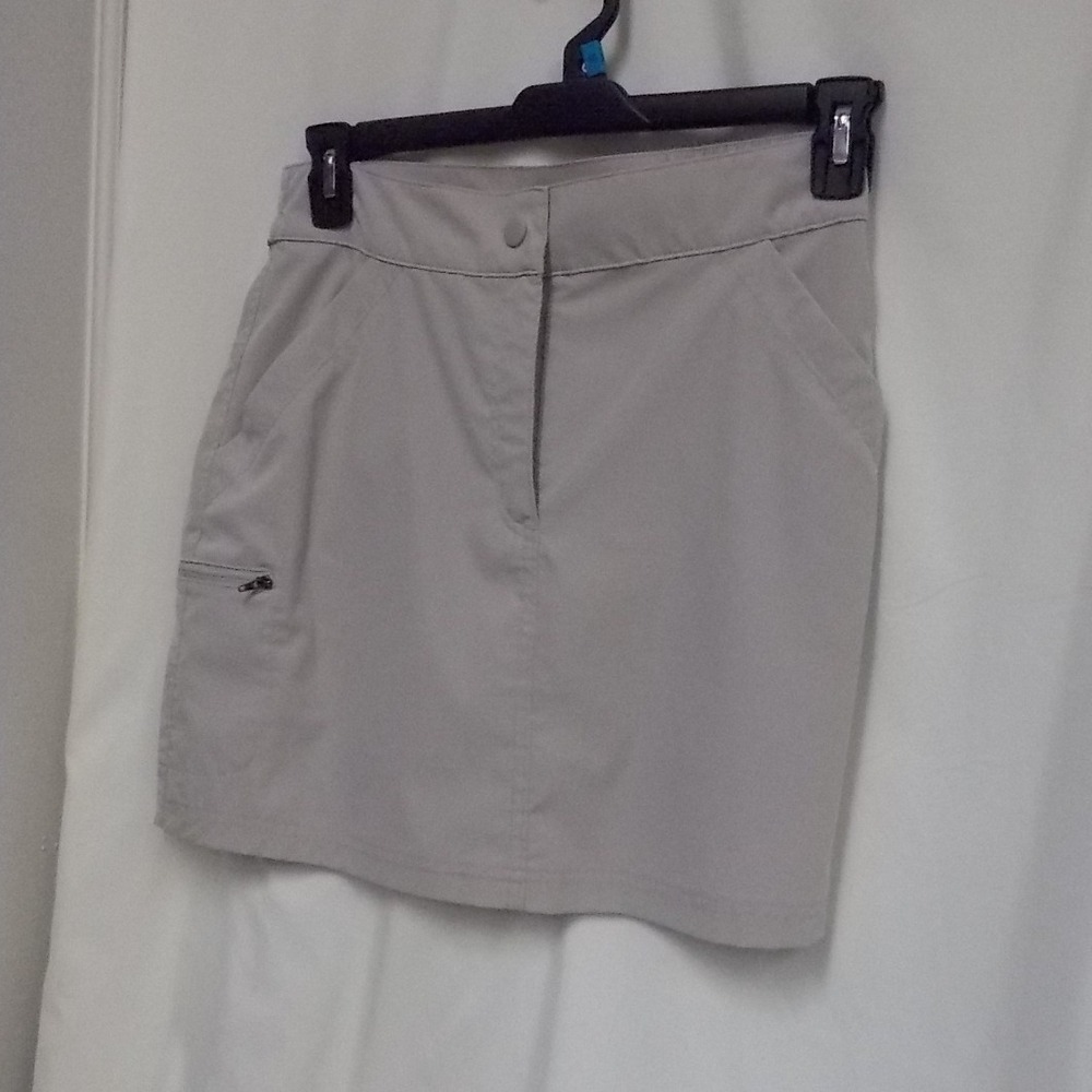 32 Degrees Cool Womens Sand Active Athletic Skort Size Small Golf Tennis Hiking